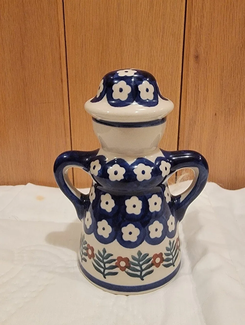 Boleslawiec Polish Pottery Woman Shaker # 107 J. Radzinska